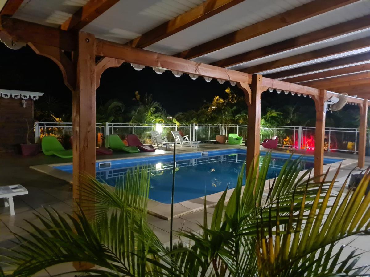 Les Villas De Boisvin Le Moule Bilik gambar
