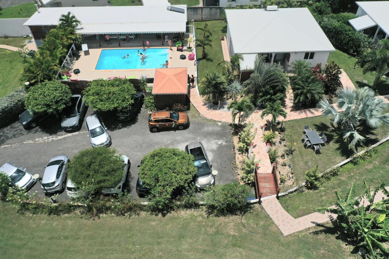 Les Villas De Boisvin Le Moule Luaran gambar