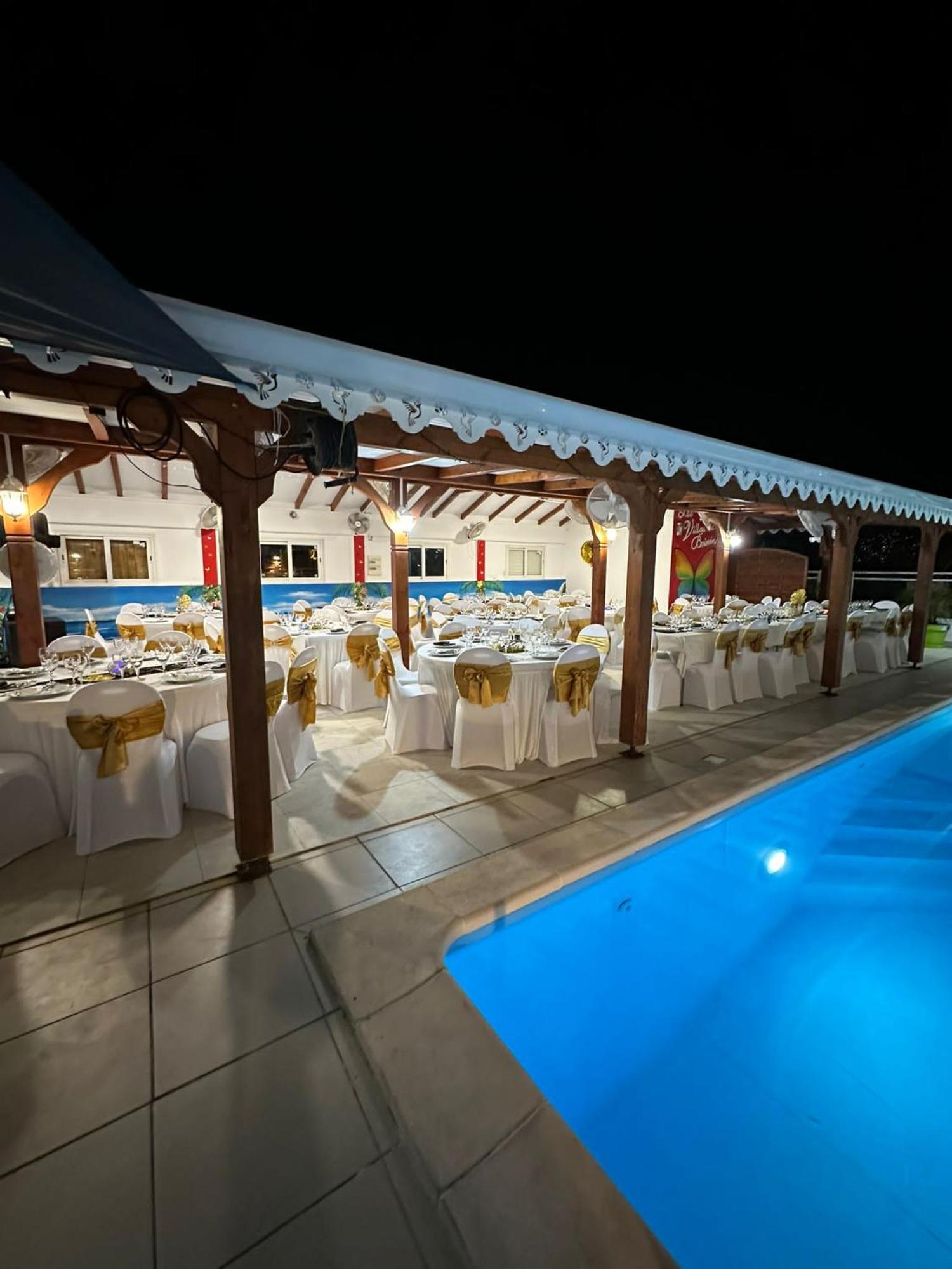 Les Villas De Boisvin Le Moule Luaran gambar